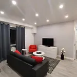 Alexi - Newly Renovated In The Heart Of The Near To Railway Station And Nokia Arena