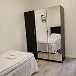 Alexi - Newly Renovated In The Heart Of The Near To Railway Station And Nokia Arena Apartmán Tampere