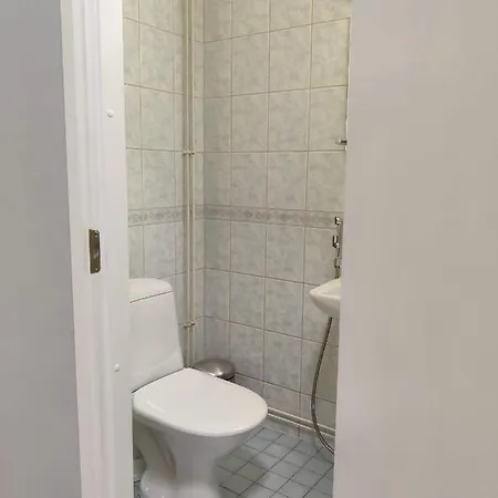 Alexi - Newly Renovated In The Heart Of The Near To Railway Station And Nokia Arena