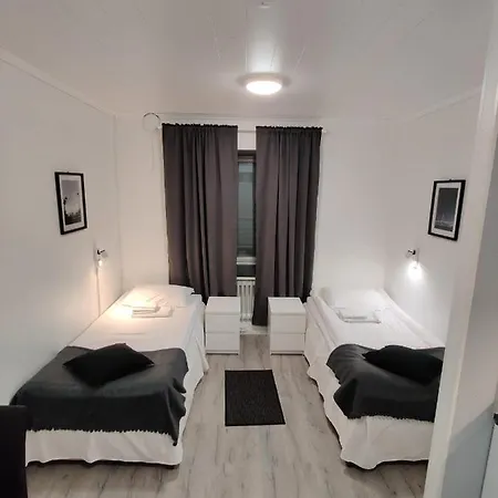 Alexi - Newly Renovated In The Heart Of The Near To Railway Station And Nokia Arena Apartment Tampere