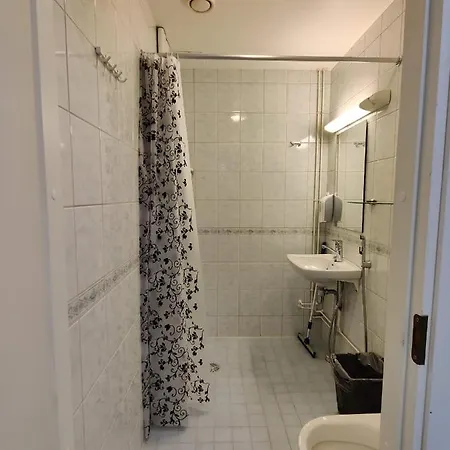 Alexi Apartments: Renovated Center Near Railway And Arena Tampere