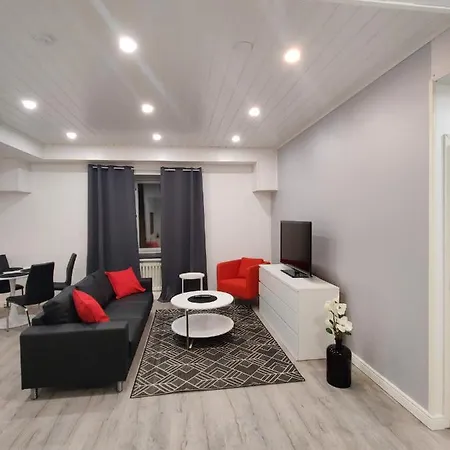 Alexi Apartments: Renovated Center Near Railway And Arena